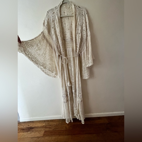 RARE! Free people crochet robe caftan duster - Picture 2 of 9